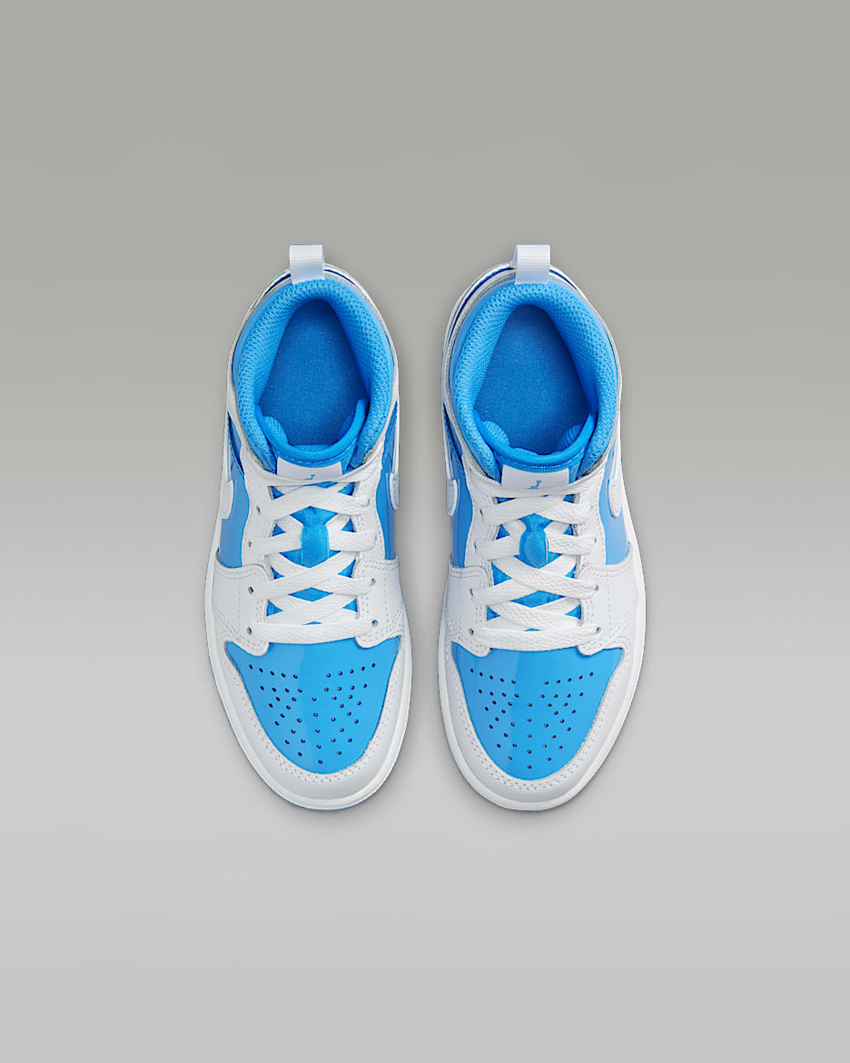 Jordan 1 Mid SE Little Kids Shoes. Nike